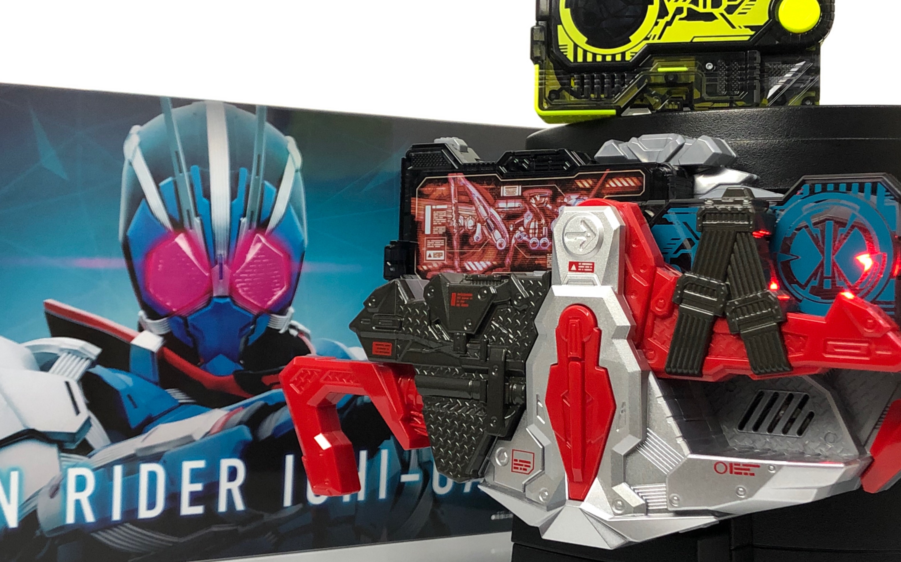 活动作品dx系列假面骑士zeroonepb限定假面骑士1型dx旋风升华器