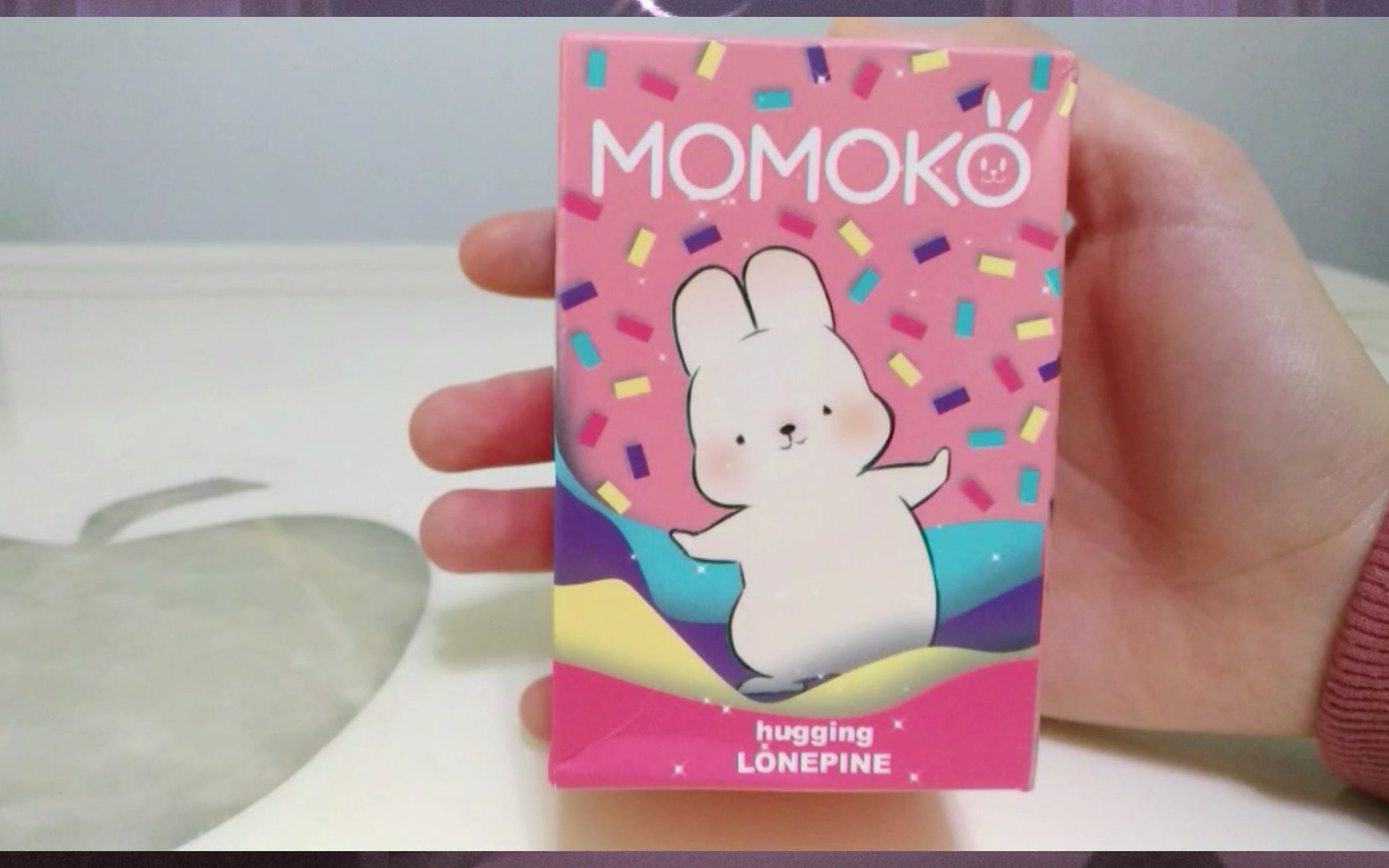 【momoko摸摸兔】vlog小白在线激情拆盲盒辣!