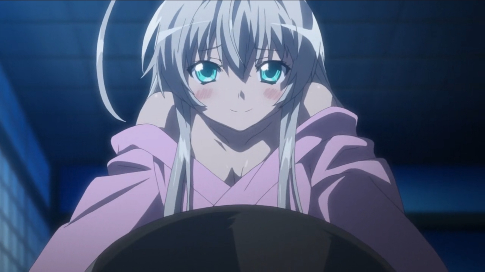 奈亚子亚子虎视眈眈