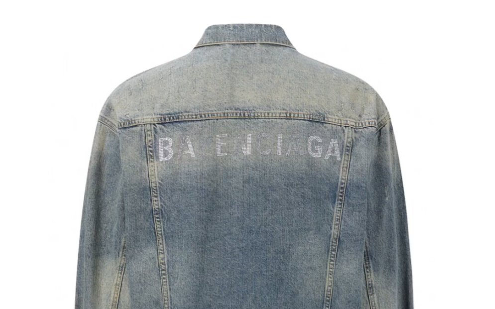 balenciaga巴黎世家高仿做旧泥染后背烫钻牛仔外套