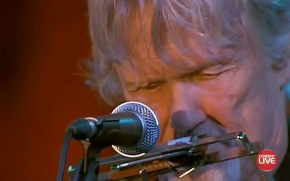 [图]Kris Kristofferson - For the good times （2010年现场版）