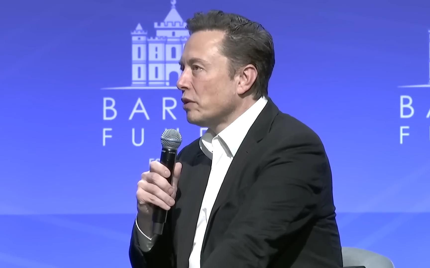 [图]Elon Musk 接受 CNBC 采访 中英双字