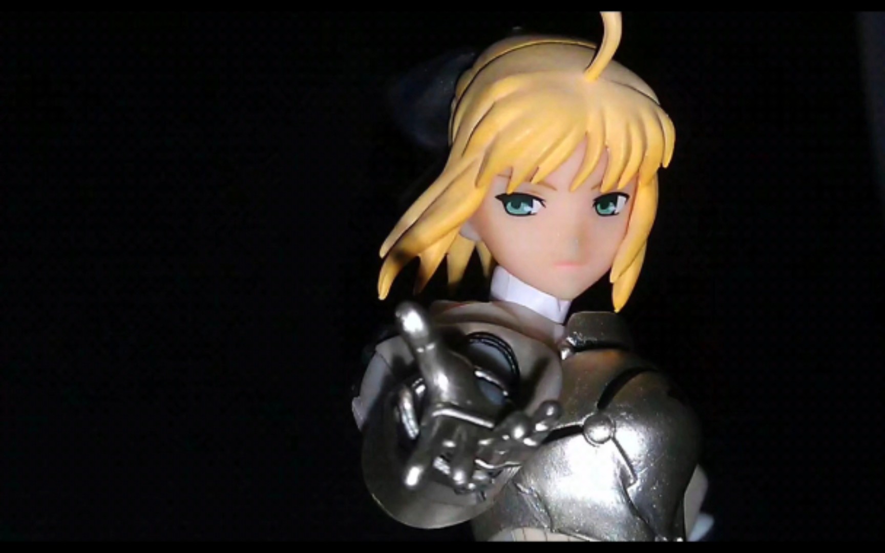 figma saber lily 1