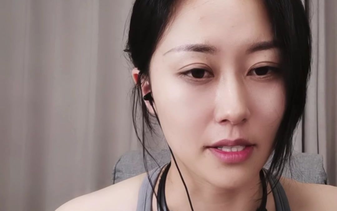 15笑笑——2022中国女主播年鉴