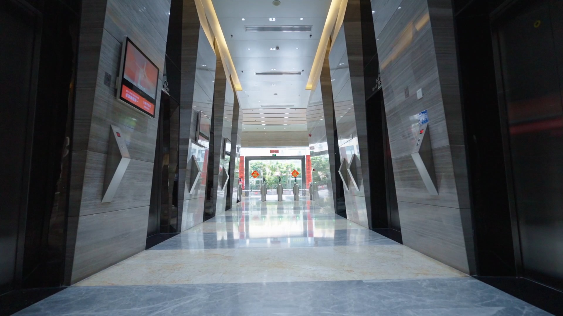 5.《展滔科技大厦风貌展示》