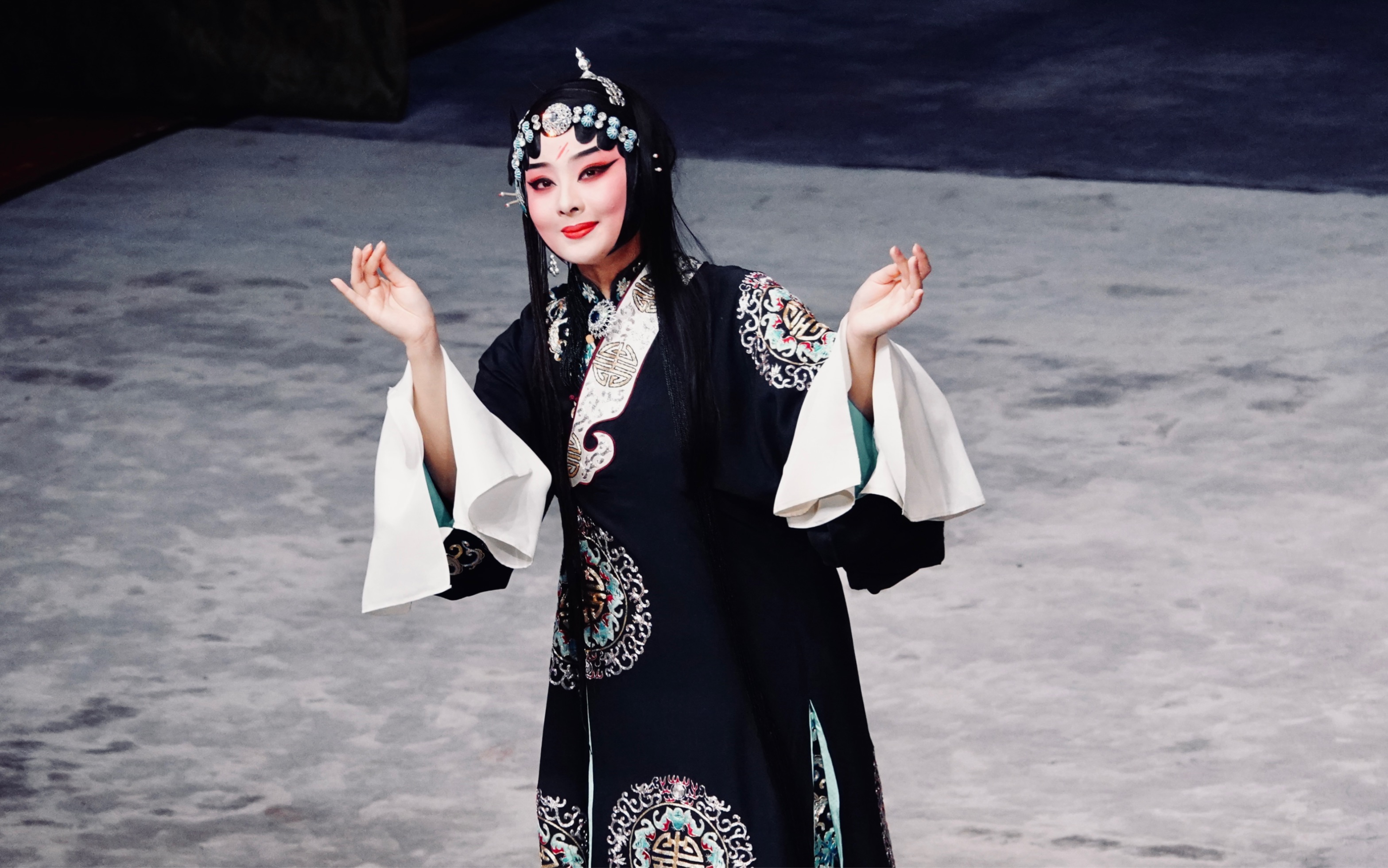 20210722 梅兰芳大剧院《宇宙锋》修本·装疯