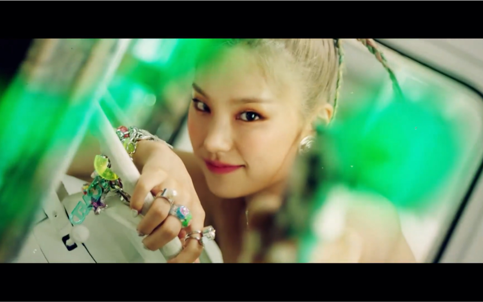 itzy新曲notshymv公开