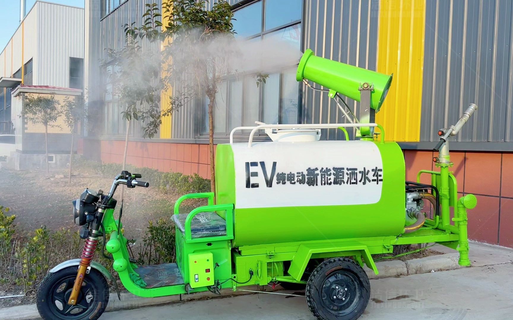 电动洒水车：城市清洁的新篇章