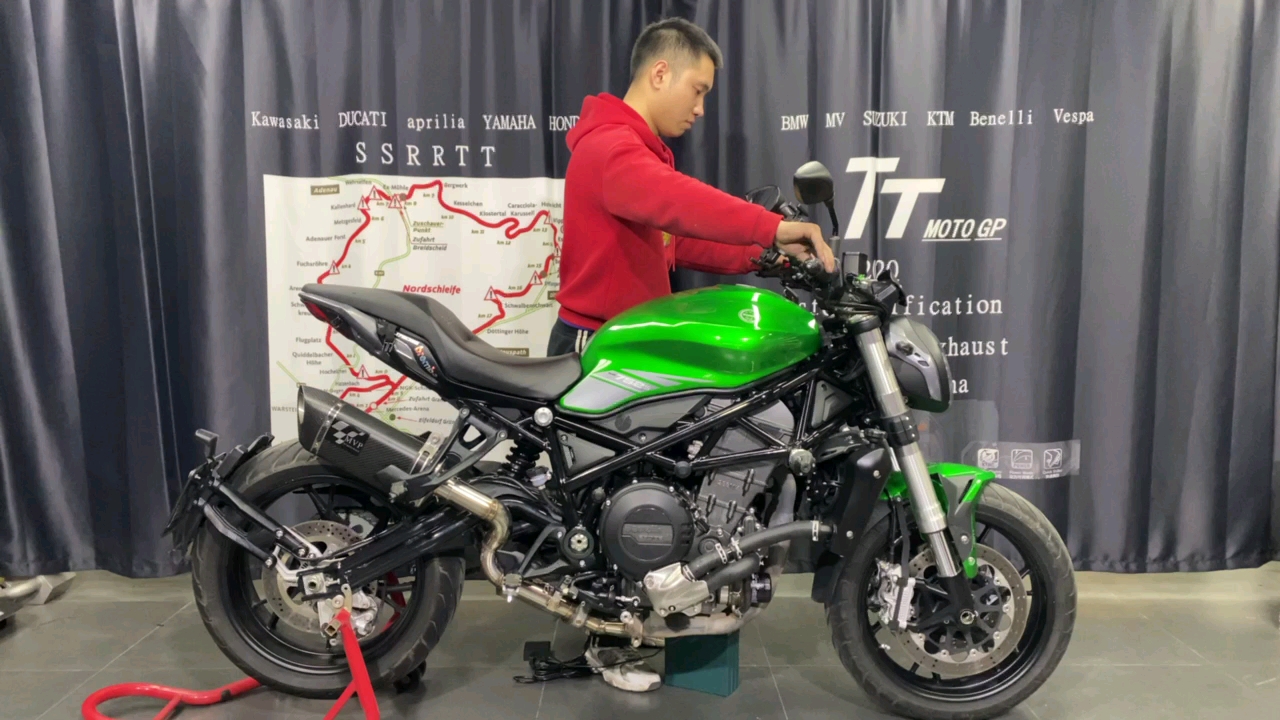 贝纳利752s改装阀门排气