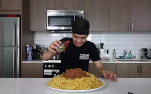 Download Video: 【Matt Stonie】挑战最辣的意面