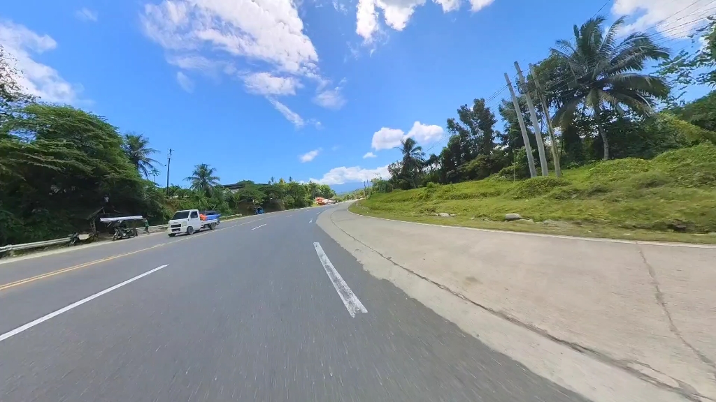 菲律宾达沃市往苏里高市ah26公路摩托车骑行1