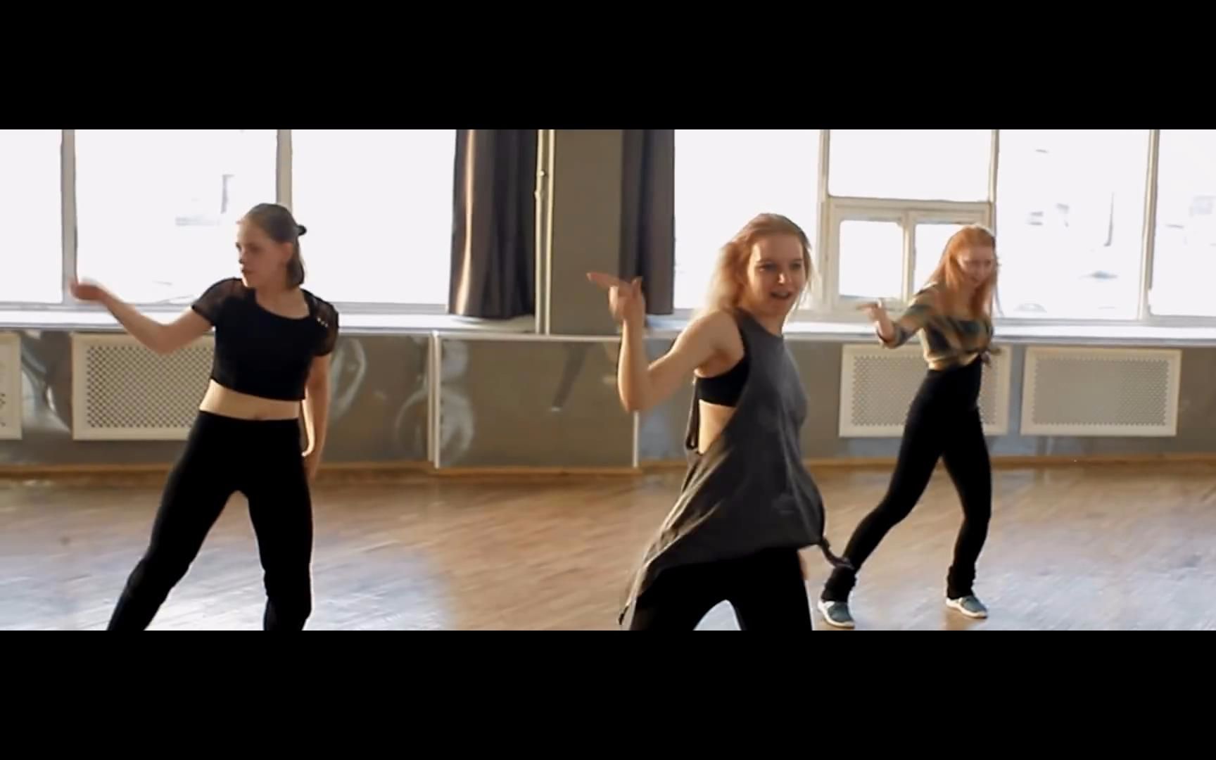 [图]Lady Gaga - Bad Kids - Original Choreography