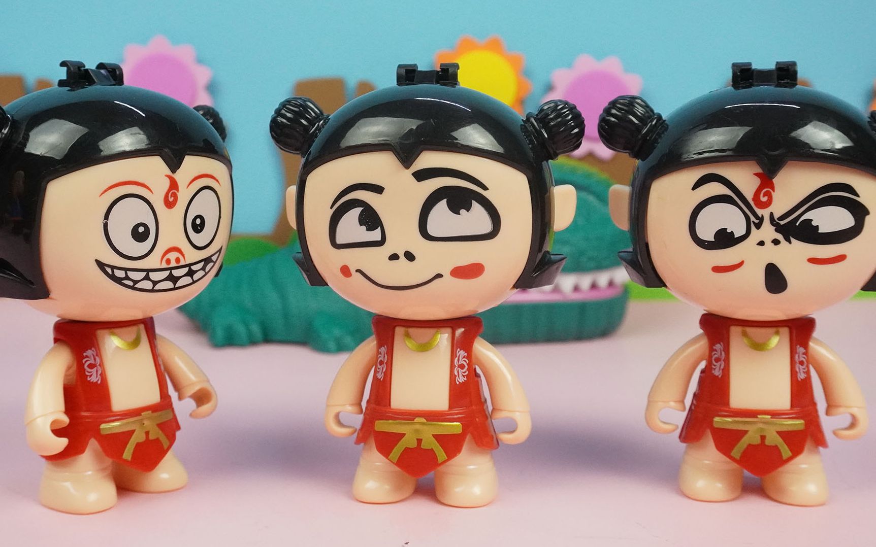 活动  《熊妹玩具》玩具小和尚跳舞逗哪吒开心