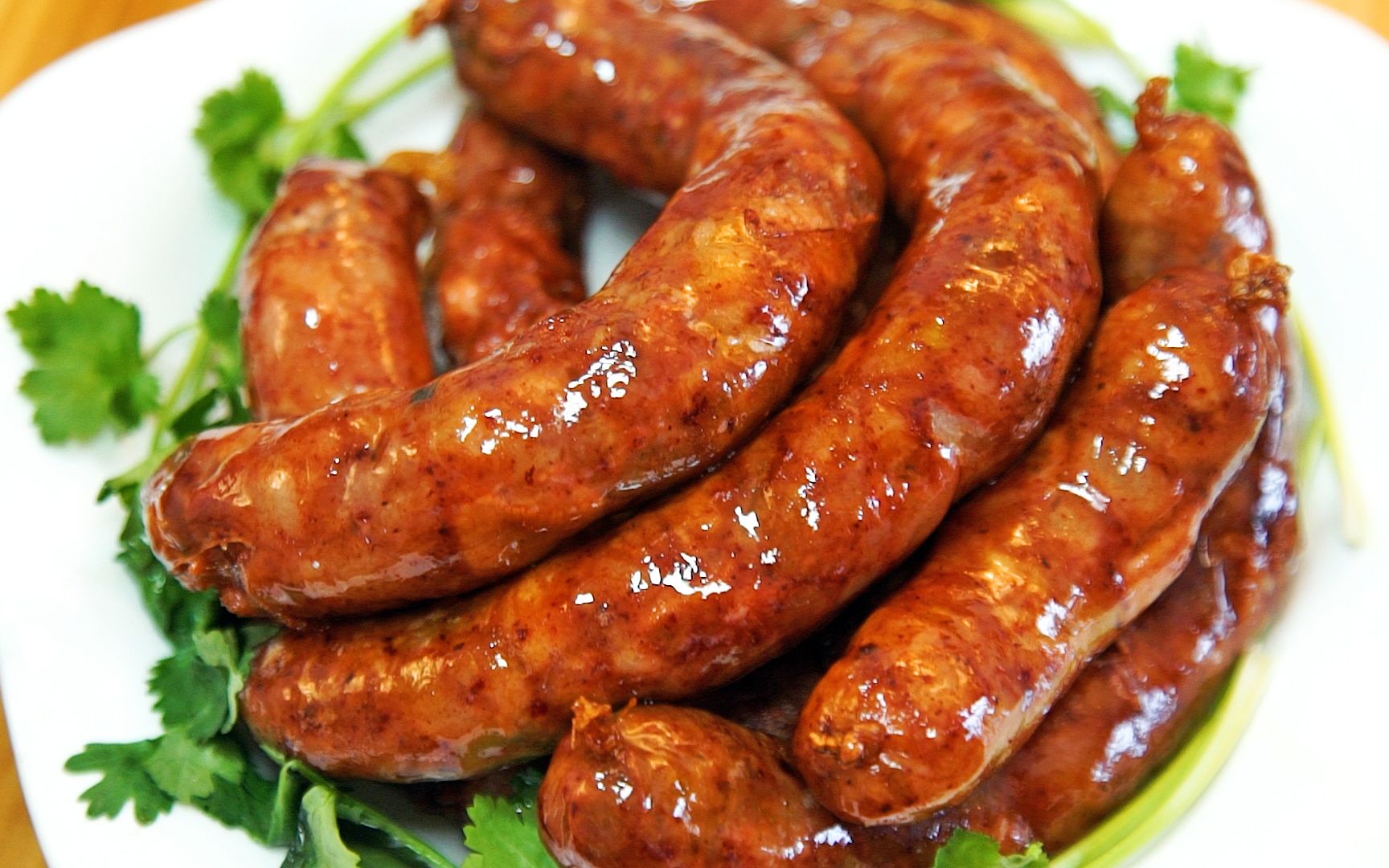 厦门阿姨做猪肉灌肠十几年,1天做50斤,1斤38元,手工制作产量低