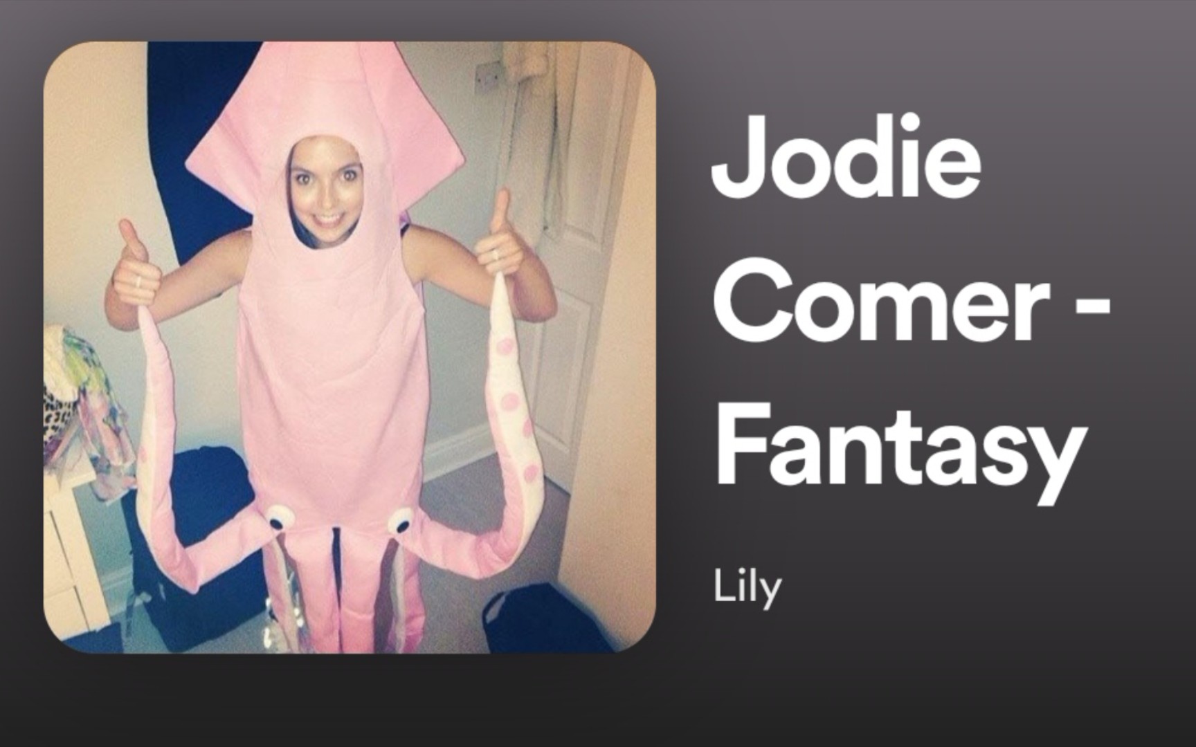 朱迪科默jodiecomer为新电影献唱fantasyspotify单曲版