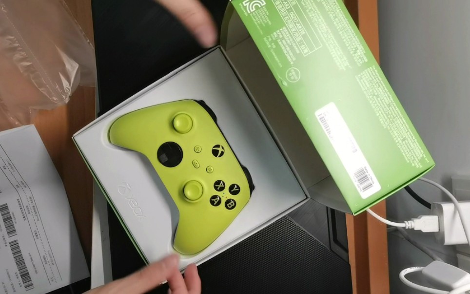 拆箱,xbox电光黄