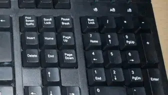 数字键盘上面的三个小灯，你知道都有哪些用途吗？快来学习一下吧#office办公技巧