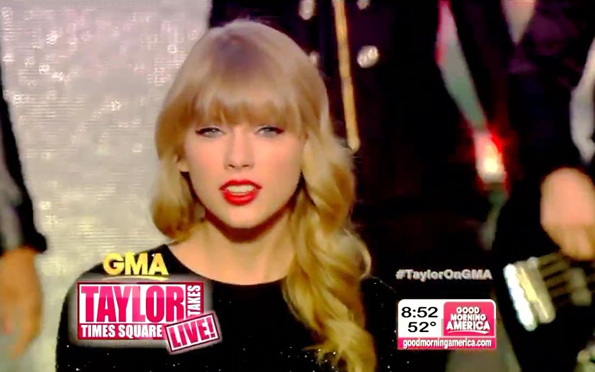 [图]【Pop版爱情故事】Taylor Swift - Love Story (Live GMA 2012.10.23)