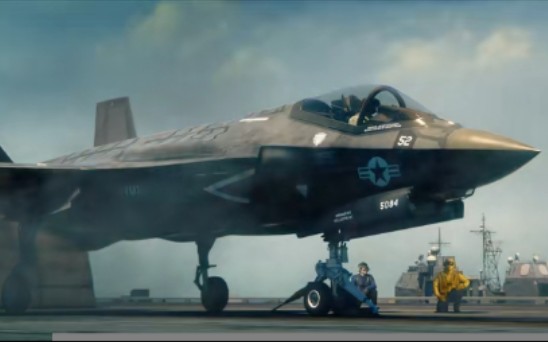 [图]《急先锋》航母遇袭片段，F-35C出场