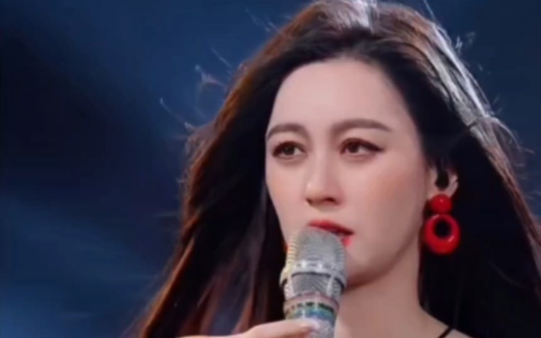 爱情的最高境界《飞蛾扑火》唐艺倾心演唱