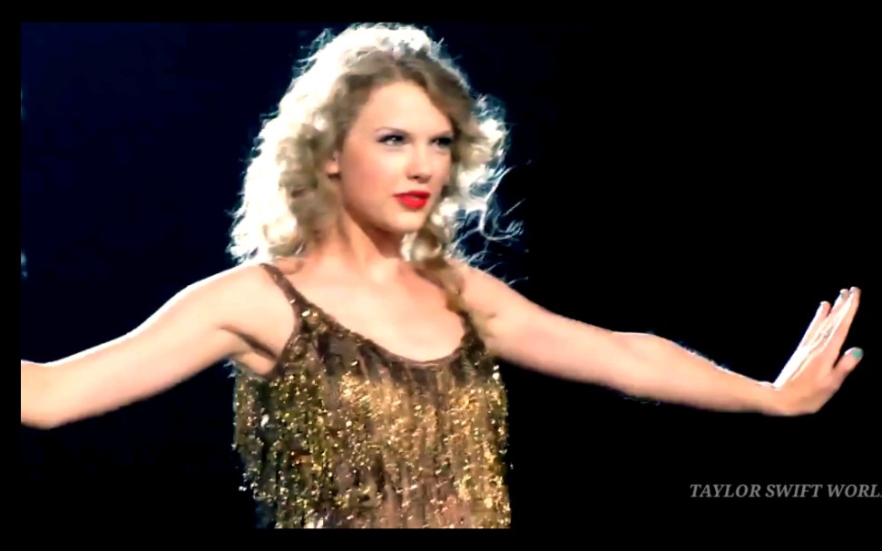 [图]Taylor Swift- The Story Of Us( Speak Now World Tour Live)