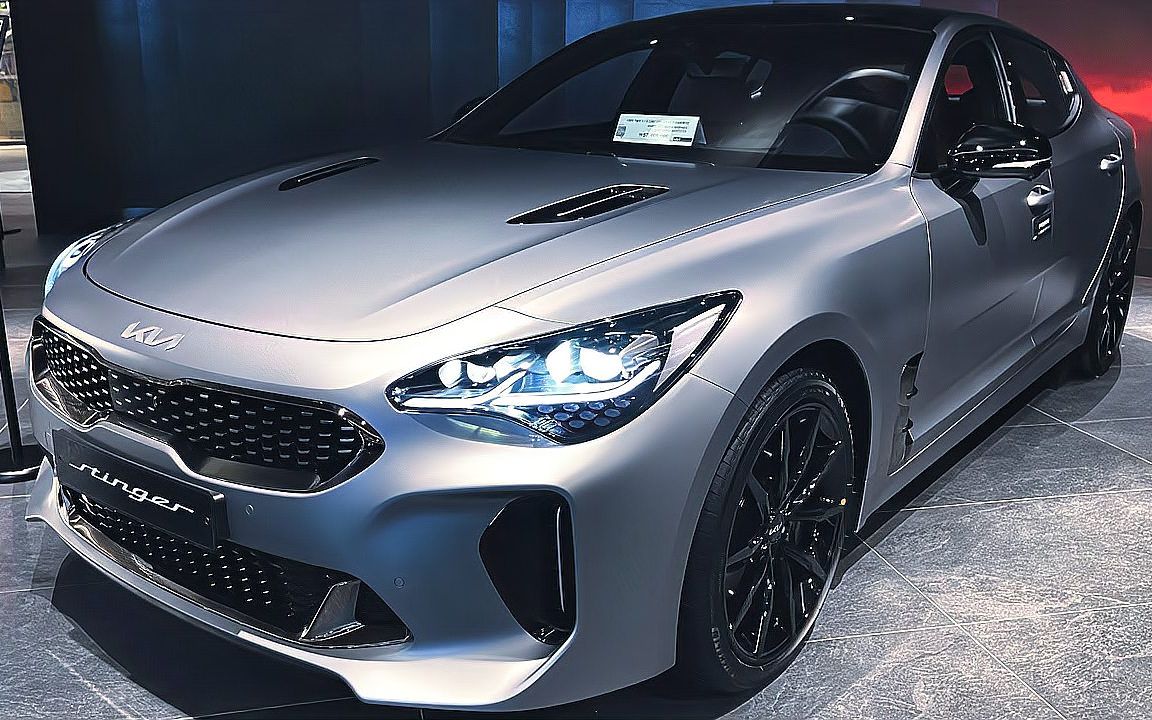 2023款起亚stinger帅气登场!搭3.3t v6发动机,外观不输宝马5系