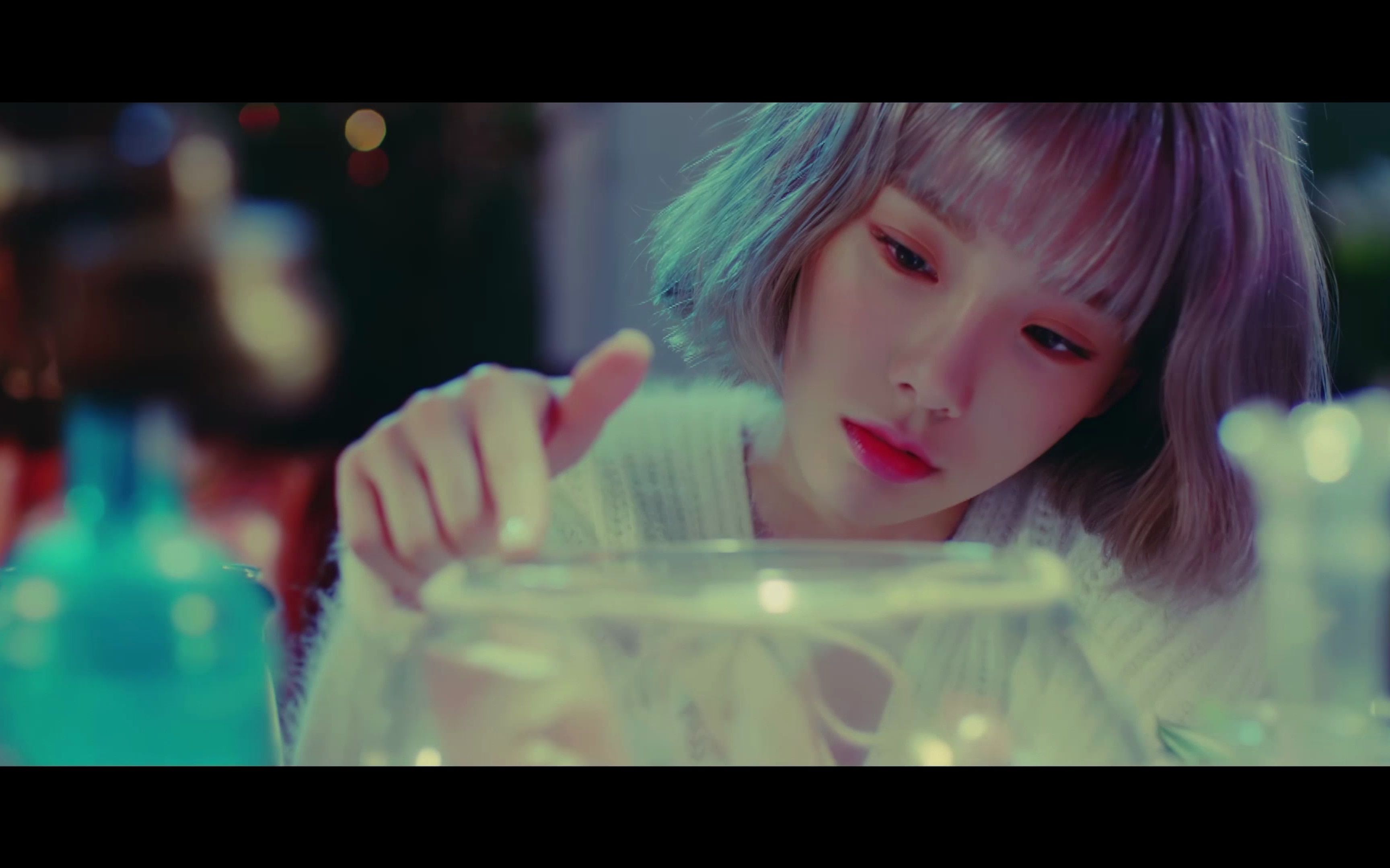 【4K MV】泰妍(Taeyeon) - Rain_哔哩哔哩_bilibili