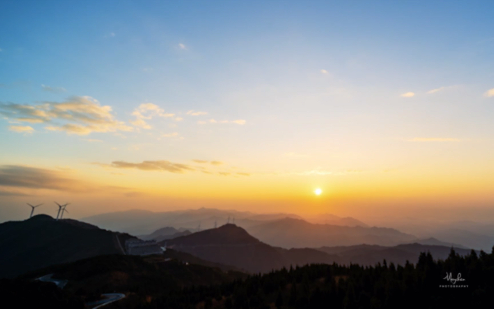 [图]【延时摄影】湖北咸宁通山九宫山日出、日落、星空