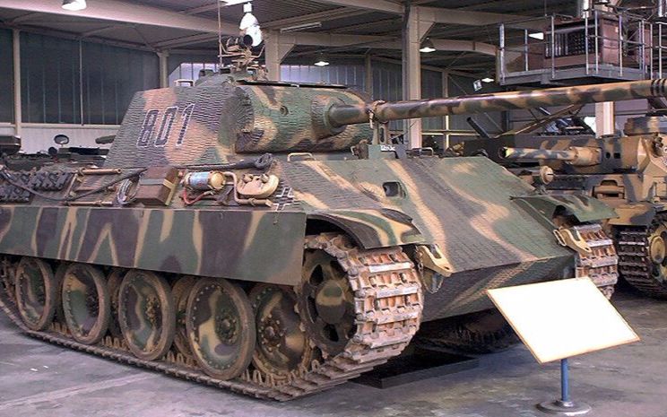 豹猫装甲车图片