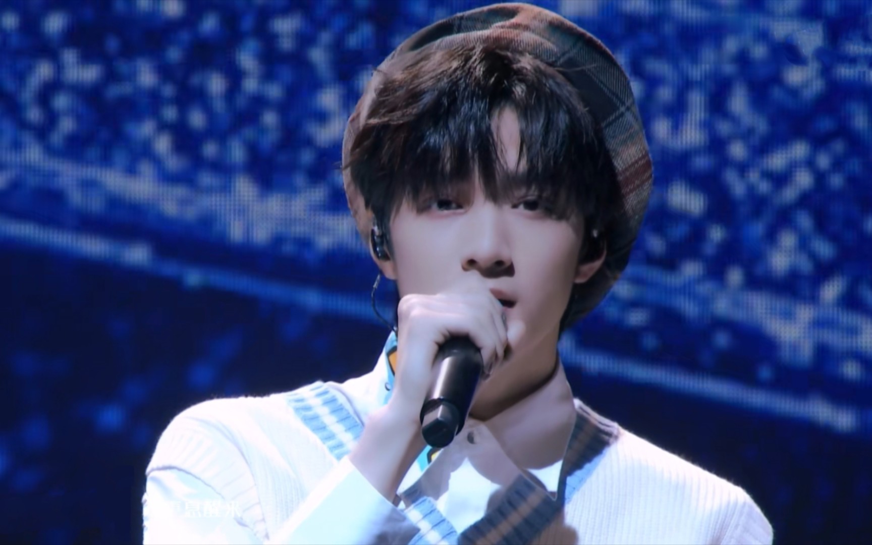 [刘耀文] 啊啊啊 我们耀文唱歌又深情,跳舞又很有自己的感觉,怎能不叫