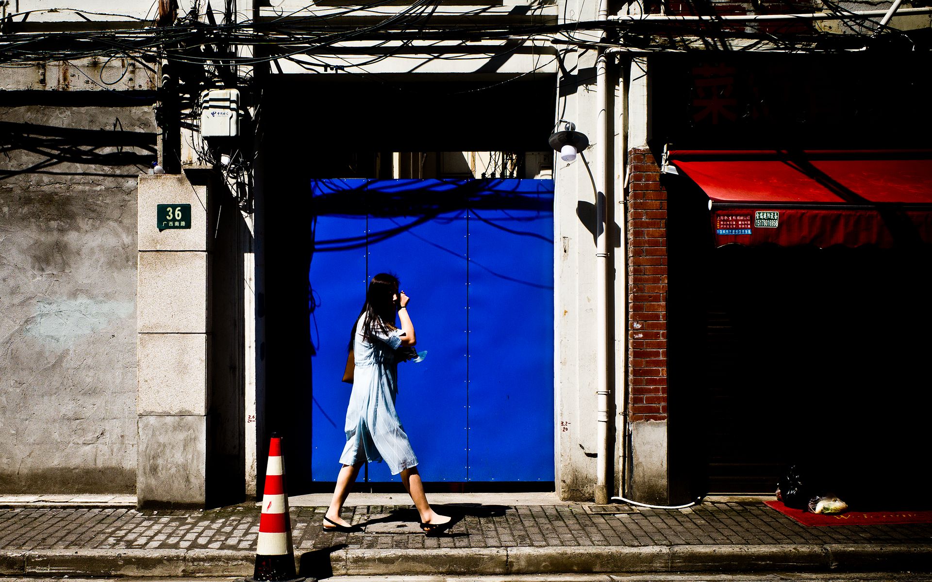 理光gr3街拍上海城市街头人文摄影独特光彩质感感受不同的城市韵味