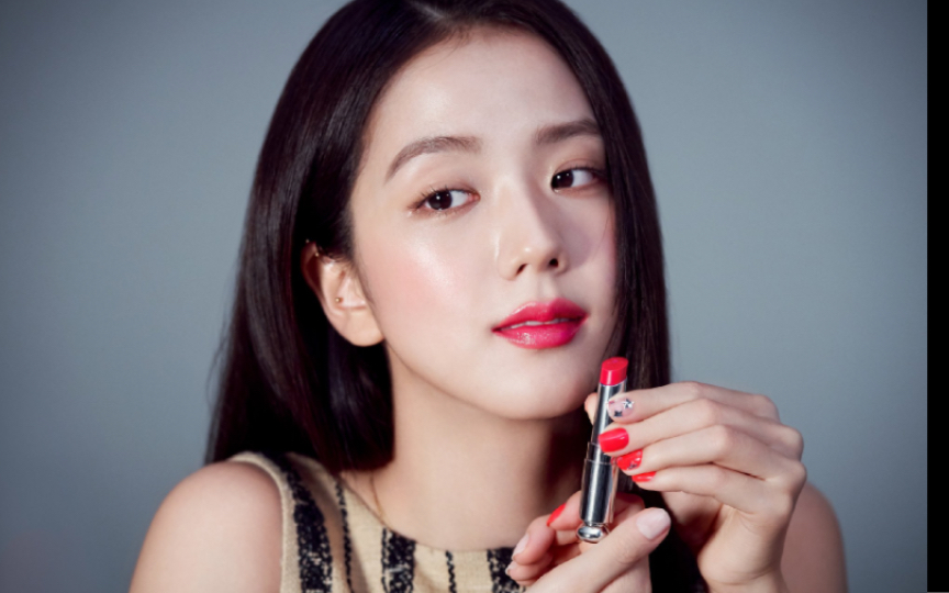 金智秀的爱心唇