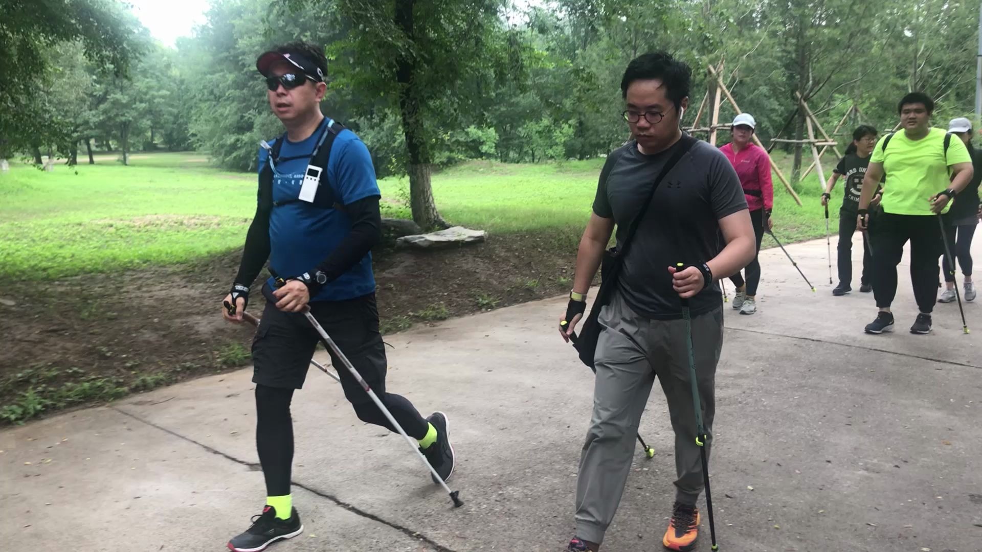 奥体森林公园 北欧式健走团 抗糖,减脂瘦腿,强健心肺
