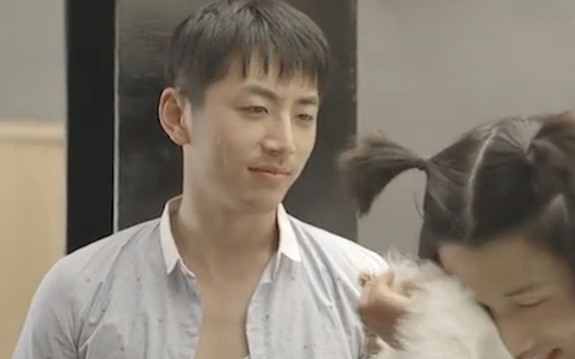 【白客】现在他帅在正片里，以前帅在花絮里4.0_哔哩哔哩_bilibili
