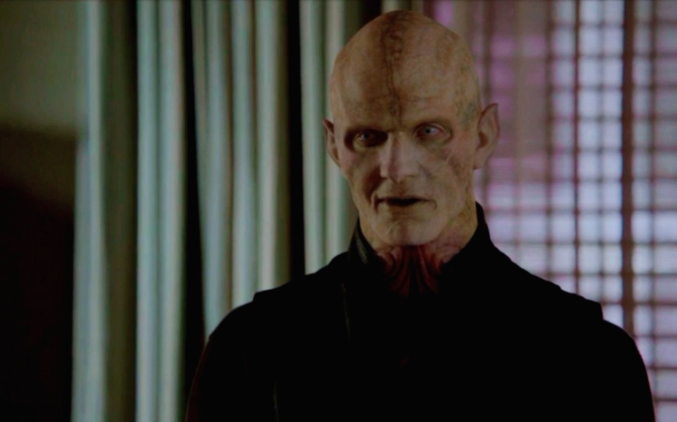 [图]【嗜血茵株/血族/The Strain】昆兰兰 S03