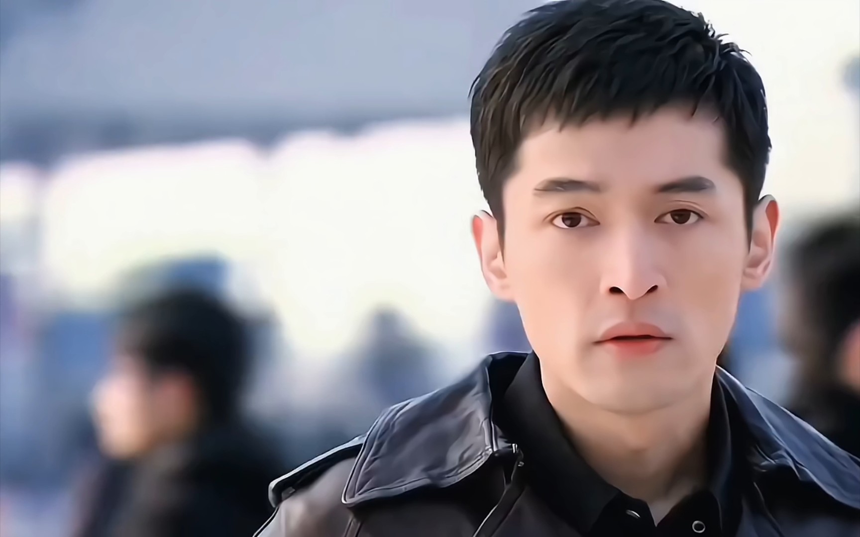 才发现原来胡歌竟然和邱泽合作过,太养眼了