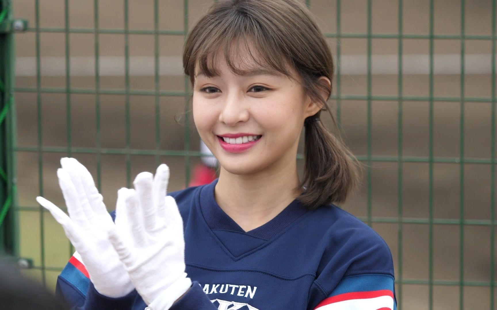 yuri陈怡睿 rakutengirls in ishigaki okinawa 乐天桃猿 乐天女孩