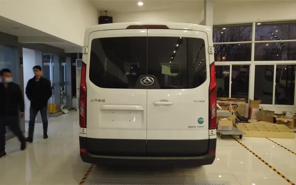 大通v90短轴中顶房车是怎样的呢?慢慢揭幕!