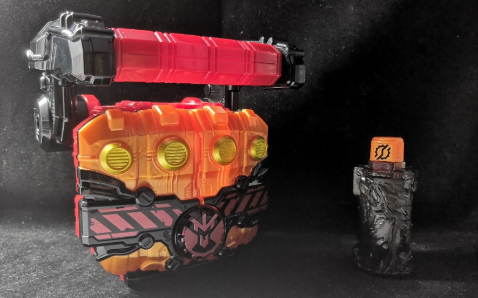 老物测评】力拔山河,灵魂燃烧 假面骑士build cross-z 龙拳拳套 岩浆