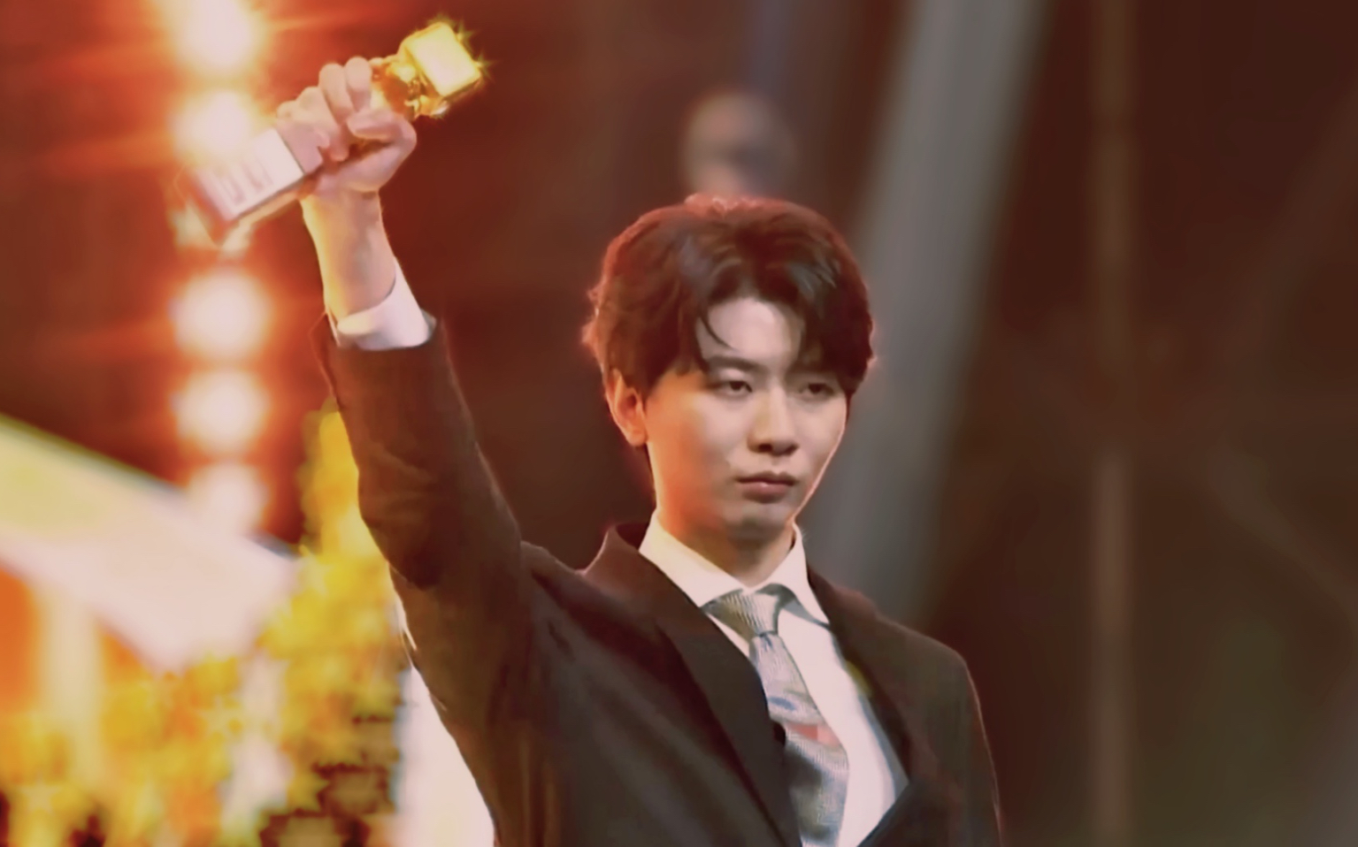 lex百大颁奖剪辑