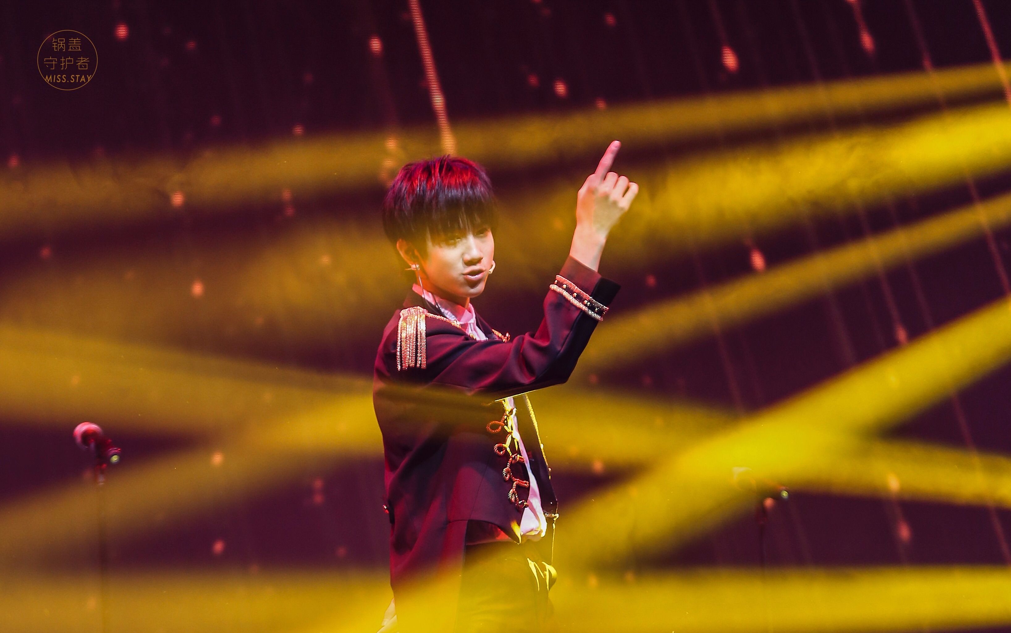 【敖子逸】tf家族冬日嘉年华完美情人敖子逸focus