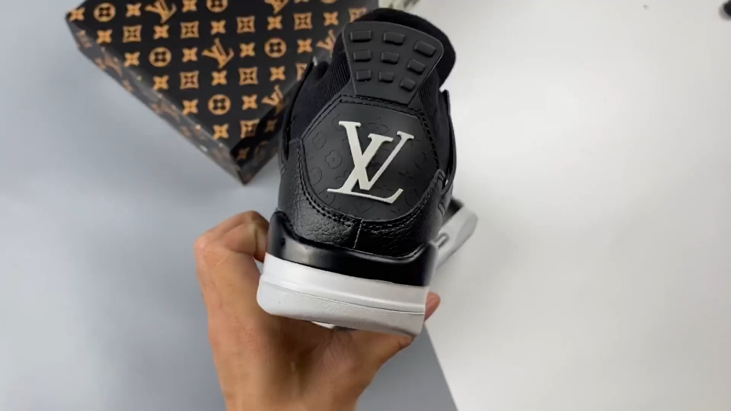 air jordan 4 retro lv黑色联名 丹篮球鞋系列