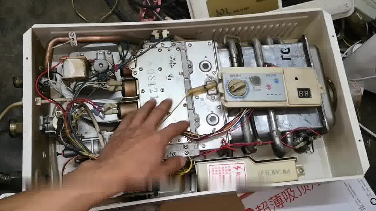 热水器显示f1传感器故障