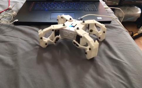 quadruped四足爬行玩具机器人3d图纸