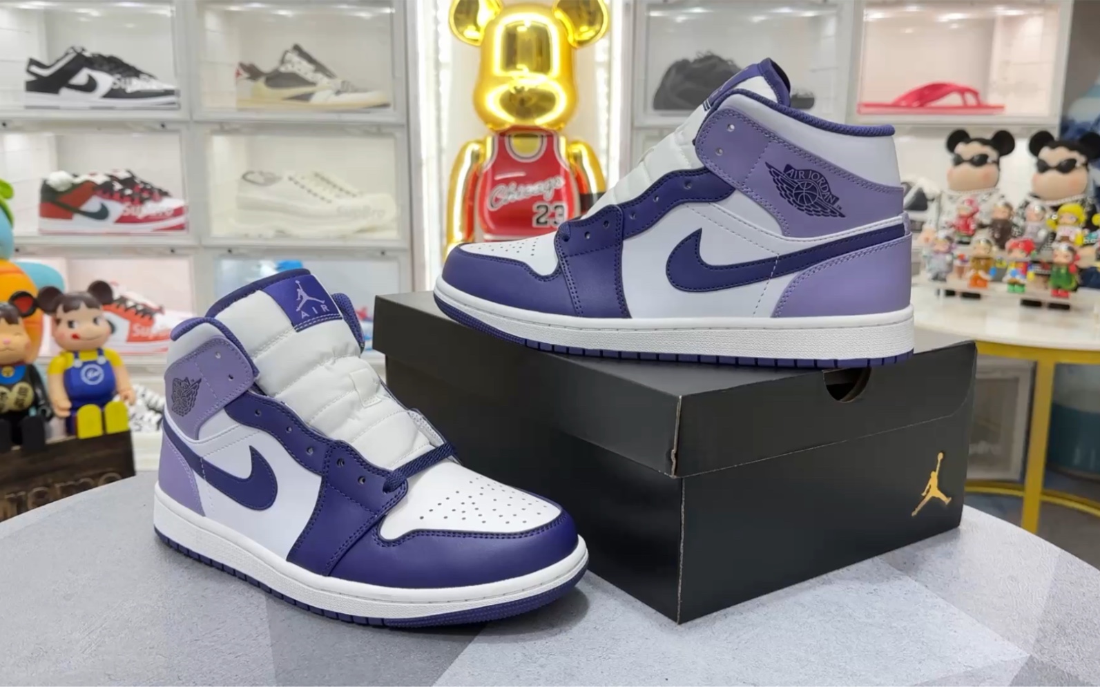 【实拍欣赏】aj1 mid "blueberry" 白紫