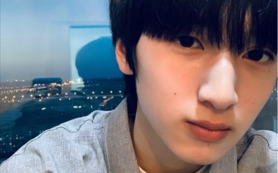 今日份扭扭小严严子,没有你我要怎么活