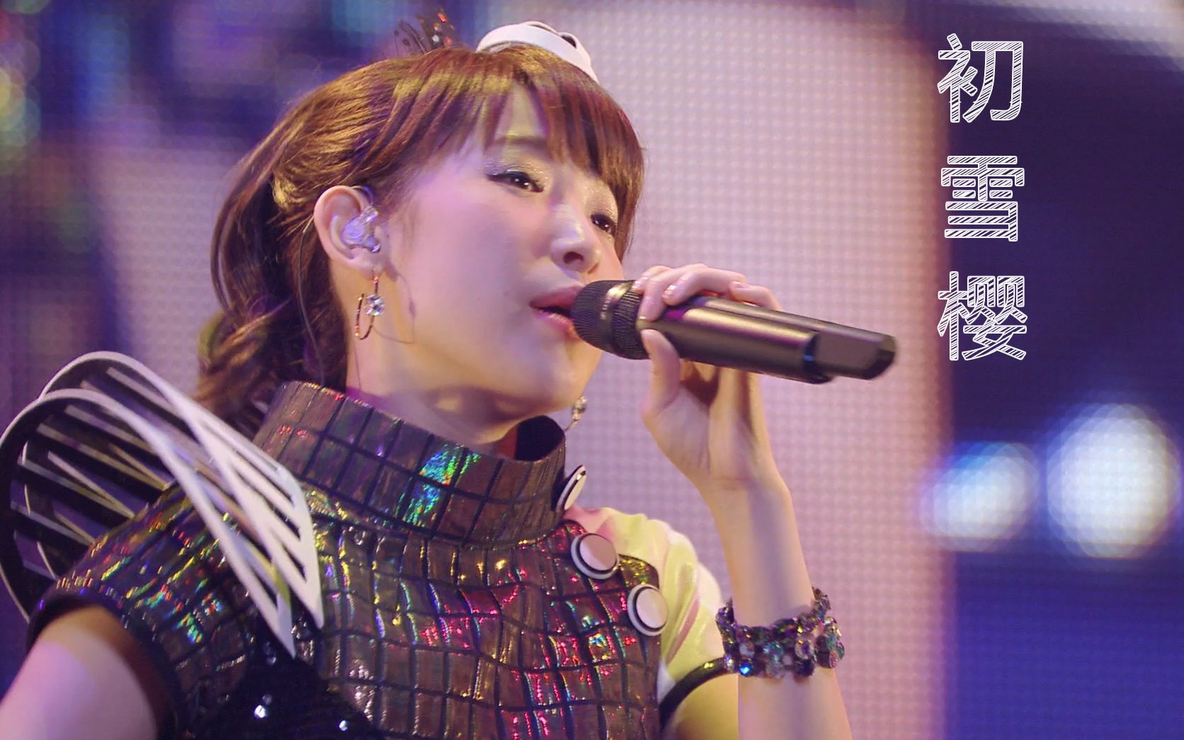 柔美与热情完美结合的《hesitation snow》