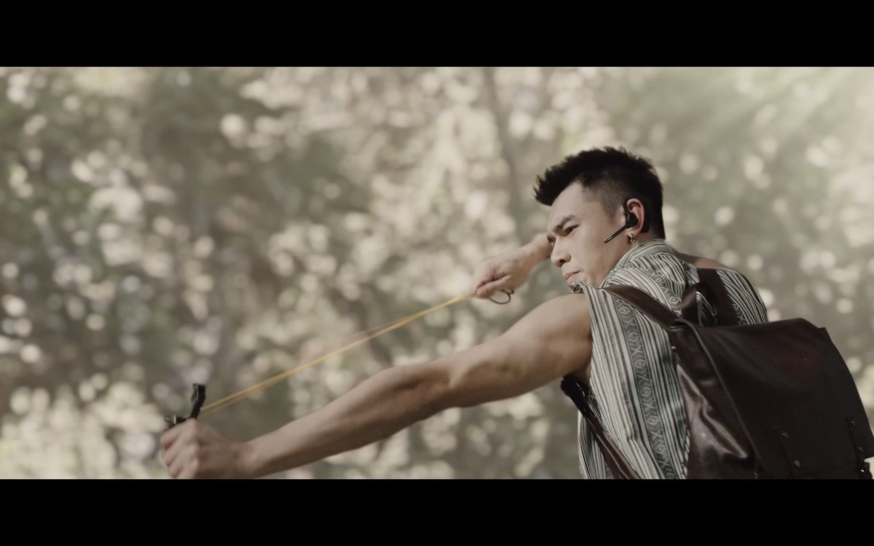 遇袭的罗雀坎肩