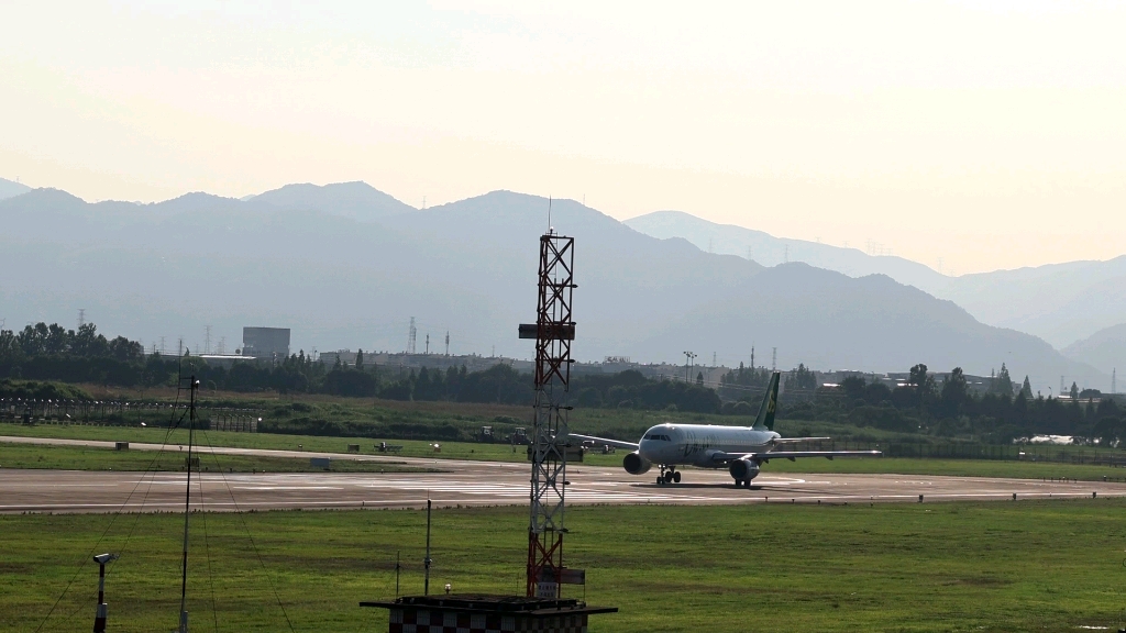 春秋航空a320起飞