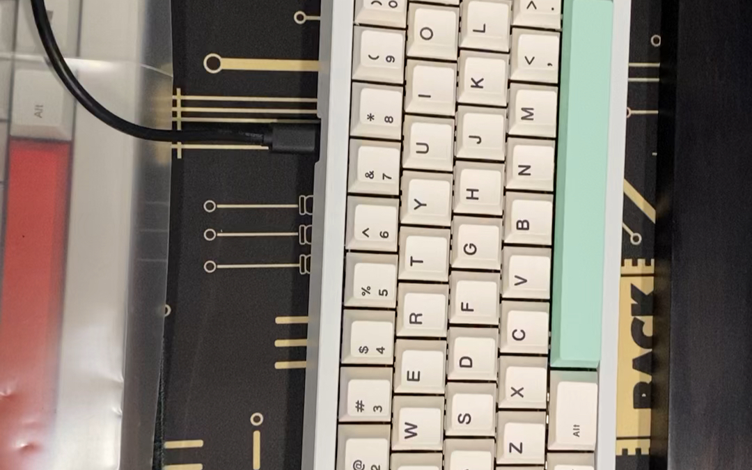 好听就是好键盘!vega 65,孔雀蓝轴打字音.